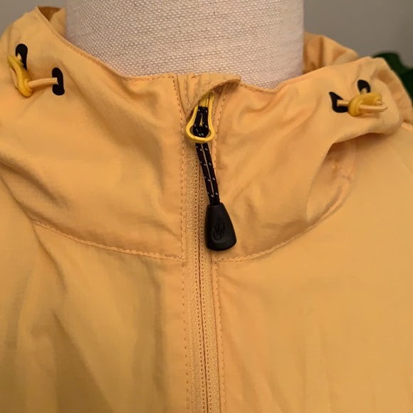 JW Anderson Uniqlo windbreaker - Picture 3 of 12